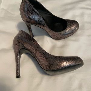 Kelsi dagger heels sz6